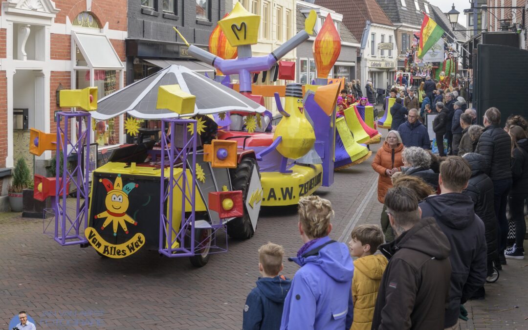 Kleurrijke optocht in Iesseldonk weer één groot feest